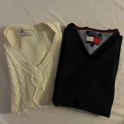 2 Chalecos Suéter Medianos M Londres Niebla Tommy Hilfiger Cuello en V EE. UU. Golf Business Foto 1 de 4