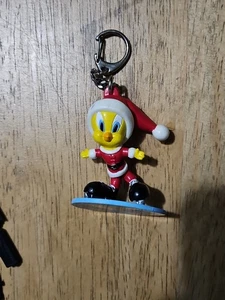 TWEETY BIRD Looney Tunes Keychain ICE SKATING  - Picture 1 of 4