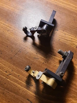 Vintage Bodoodle BAK 100 Arrow Rest Lot - Image 1 of 4