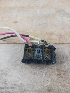 Frigidaire Dryer Terminal Block 1347021 - Picture 1 of 9