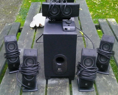 Logitech X-540 5.1 Lautsprechersystem für PC Computer - Bild 1 von 4