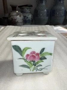 Vintage Chinese Porcelain Censer With Polychrome Decoration - Picture 1 of 13