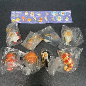 Disney Peek-A-Pooh Animal Figure Collection 8 Piece Ocean Edition - Picture 1 of 6