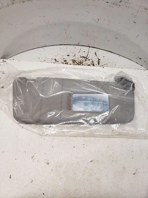 Passenger Sun Visor Illuminated Cloth Fits 06-09 BMW 550i 1445603 - Image 1 of 4