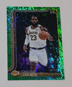 2025-26 Topps Basketball LEBRON JAMES BASE #150 CRACKLEBOARD GREEN /99 - Picture 1 of 3