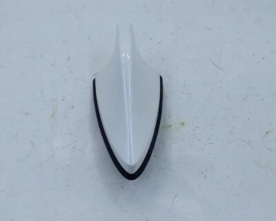 Оригинальная белоснежная SWP-антенна для Kia Forte 96210-A7400SWP 2014-2016 годов выпуска - Изображение 1 из 4