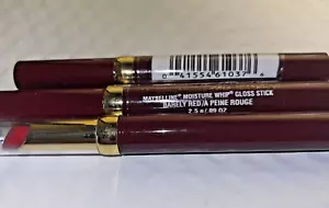 Lote de 3 Lápiz labial Maybelline # 06 APENAS ROJO Lástigo Humedad Brillo Palo NUEVO - Imagen 1 de 1