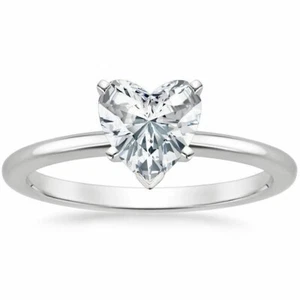 GIA Certified 0,50 Ct F/VS1 Cuore Forma Diamante Solitario Anello 18K Oro bianco - Foto 1 di 6