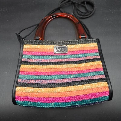 Bolso Bandolera Vans Off The Wall Tejido Mimbre Rayas Multicolor con Asas COMO ESTÁ Foto 1 de 4