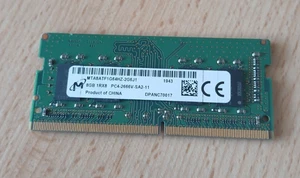 Micron MTA8ATF1G64HZ-2G6J1 8GB 1Rx8 PC4-2666V-SA2-11 *1 unidad* *Usado* - Imagen 1 de 2