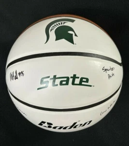 Baloncesto de los Michigan State Spartans firmado y triplicado por Malik Hall - Imagen 1 de 6