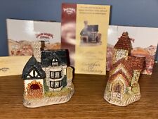 David Winter Cottages -  The Pilgrams’ Way Collection St Joseph & Alchemist