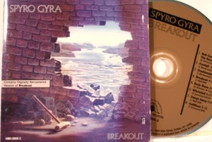 SPYRO GYRA "BREAKOUT" (CD 1994) Jazz / Fusion VG Cond & Ships Free - Picture 1 of 4