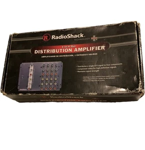 Amplificador RadioShack, Amplificador de Distribución de 1 Entrada y 4 Salidas 15-130 Componentes Video - Imagen 1 de 16