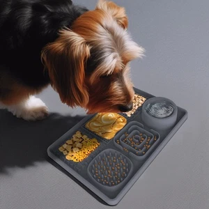 Slow Eating Pet Licking Mat with NonSlip Suction Cup for Easy Cleaning - Bild 1 von 17