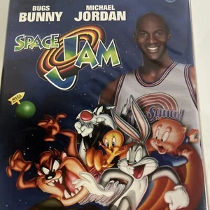 Space Jam VHS Tape 1996 Movie Michael Jordan & Looney Tunes Warner Bros  - Picture 1 of 5