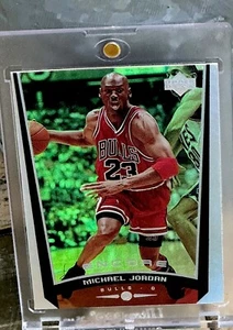 Michael Jordan Card REFRACTOR RAINBOW HOLO FOIL RARE INSERT BULLS JERSEY #23 - Picture 1 of 13