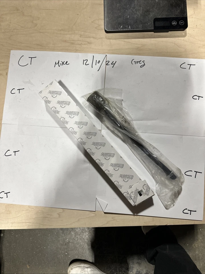 Конец внутреннего анкерного стержня Driveworks EV324 для 95–99 Dodge & Plymouth неоновый левый или правый - Изображение 1 из 1