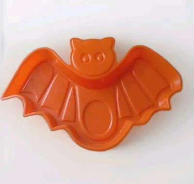 Orange plastic bat shaped Halloween party snack tray - Image 1 of 2