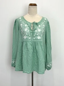 RusttyDustty Womens Top Size M Green Embroidered Floral Long Sleeve Flowy Tunic - Picture 1 of 9