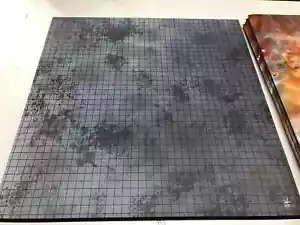 "Dungeon Floor Play tapete con rejilla de 1"" - 36"" x 36" - Imagen 1 de 2