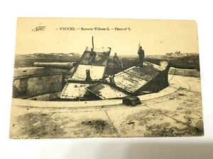 Antigua Primera Guerra Mundial Rara Postal - Soldados en Batterie Whilhem II en Knocke Bélgica - Imagen 1 de 2