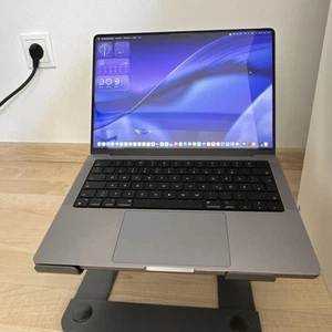 Apple MacBook Pro 14" 2021 M1 Pro/ 16GB/ 512GB Sehr Gut - Afbeelding 1 van 3