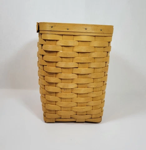 1999 Medium Square Waste Longaberger Basket 10”x6” plastic liner read booklet Cover
