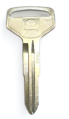 Toyota TR40 / X174 механический металлический ключ - Изображение 1 из 4