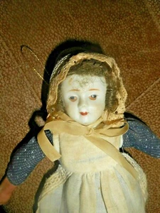 CHRISTMAS ORNAMENT vintage DOLL WITH PORCELAIN HEAD and Feet Original Clothing - Picture 1 of 10
