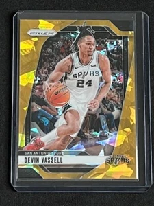 Devin Vassell Gold Shimmer FOTL #25 2024 Panini Prizm 1/10 - Picture 1 of 10