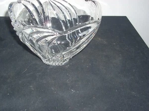 Ciotole in cristallo fine Lenox 6"" larghe × 4""1/4 alte × 3""1/2 profondità - Foto 1 di 2