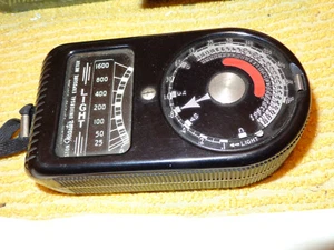 Weston Emulsion Speed Exposure Meter Model 715 - Picture 1 of 4