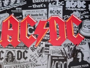AC/DC - Mark Evans - Original in-person Autogramm auf Foto - Bild 1 von 1