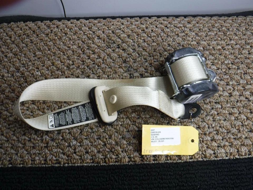 Cinturón de seguridad trasero izquierdo del lado del conductor Chrysler Sebring LR 2007 2008 2009 2010 BRONCEADO B-33 Foto 1 de 1