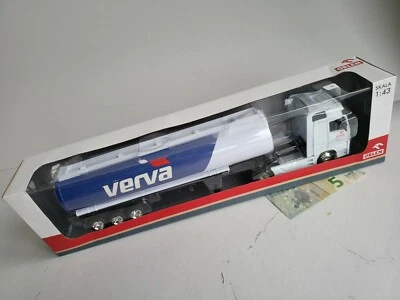 Diecast Metal Model 1:43 - Immagine 1 di 4