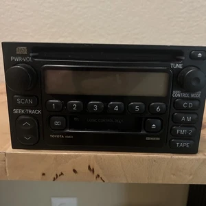 2004 TOYOTA Tacoma 86120-AD040 OEM Radio Stereo Tape CD Player Panasonic - Bild 1 von 9