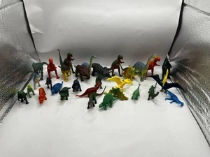 Lot of 31 Small Hard PVC Plastic Toy Dinosaur Figures Vintage Varies Small Sizes - Picture 1 of 8