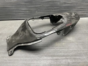 Suzuki GSXR600 2006 carenado trasero central carrocería #111225 - Imagen 1 de 15