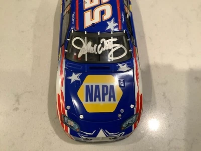 ЛИТАЯ МОДЕЛЬ И КАРТОЧКА С АВТОГРАФОМ МАЙКЛА УОЛТРИПА 2006 DODGE NAPA STARS & STRIPES - Изображение 1 из 4