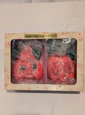 Vintage Wall Decor Anthropomorphic Fruit Pink MCM Orig. Packaging Enesco E-8980 - Image 1 of 4