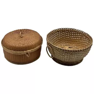 Vintage Lot of 2 Woven Baskets - Hinged Lid Basket & Pedestal Basket w Handles - Picture 1 of 11