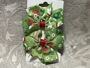 Green Mittens Christmas Hair Bow Clips Grosgrain Ribbon Girl Hair Barrette Set - Picture 1 of 3