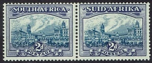 SOUTH AFRICA 1933 UNION BUILDINGS 2D BLUE AND VIOLET PAIR HYPHENATED PRINTING - Picture 1 of 2