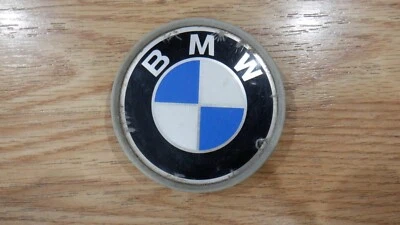Tapacubos central de rueda BMW 36136768640 68 mm original de fábrica. Foto 1 de 4