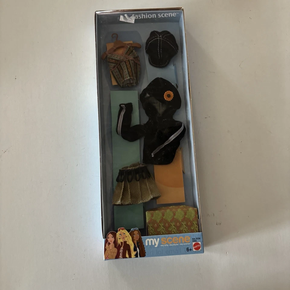 2003 Mattel My Scene Doll Fashion Outfit Hat Shirt Shorts Pants NRFB Clothes