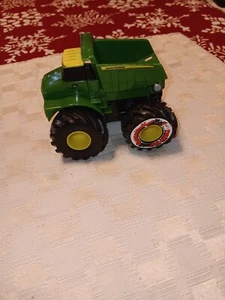 ERTL John Deere Monster Threads Dump Truck Kids Toy Collectible Farm Vehicle Car - Picture 1 of 5