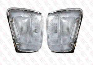 *NEW* CORNER LAMP INDICATOR LIGHT (CHROME) SUIT TOYOTA HILUX 4WD 1991- 1997 PAIR - Picture 1 of 3
