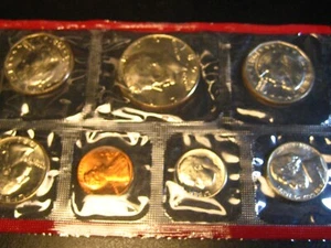 1981 United States Mint Set, Set Has The S Mint Dollar Included - Picture 1 of 13