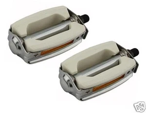 Bicycle Krate Pedals 1/2" White & Chrome Lowrider Choppers Beach Cruisers 202606 - Picture 1 of 1